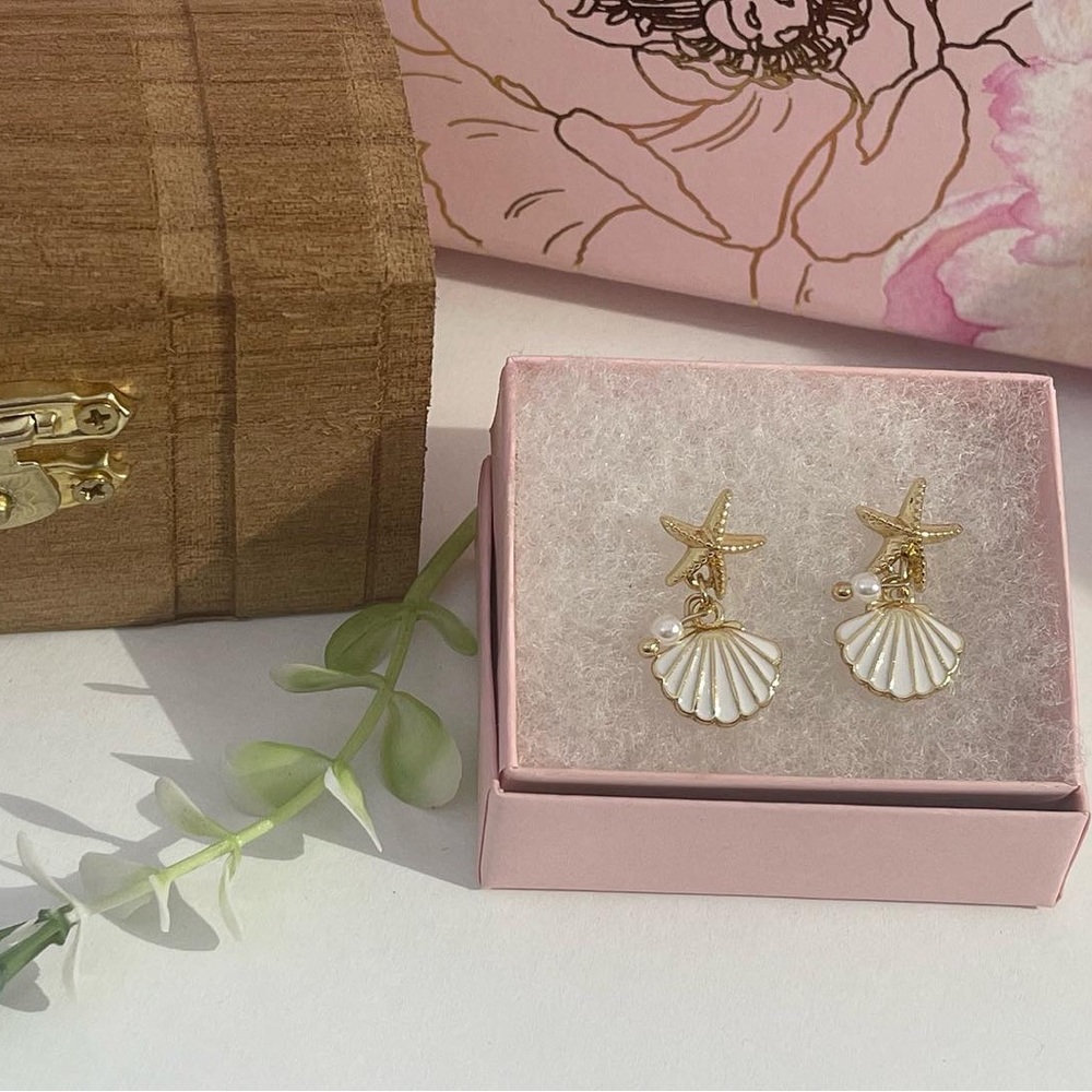 Sea Star and Shell with Pearl earrings